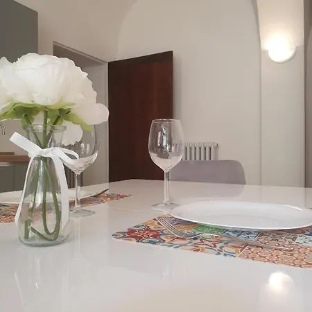 Grisella Grace Casale Monferrato